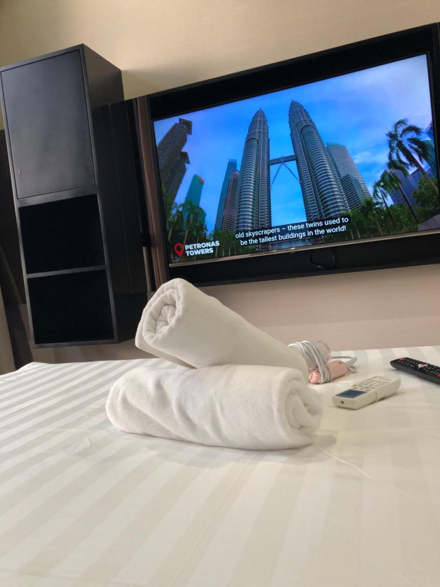 8 Kia Peng Suites Klcc By Luna Kuala Lumpur Ngoại thất bức ảnh