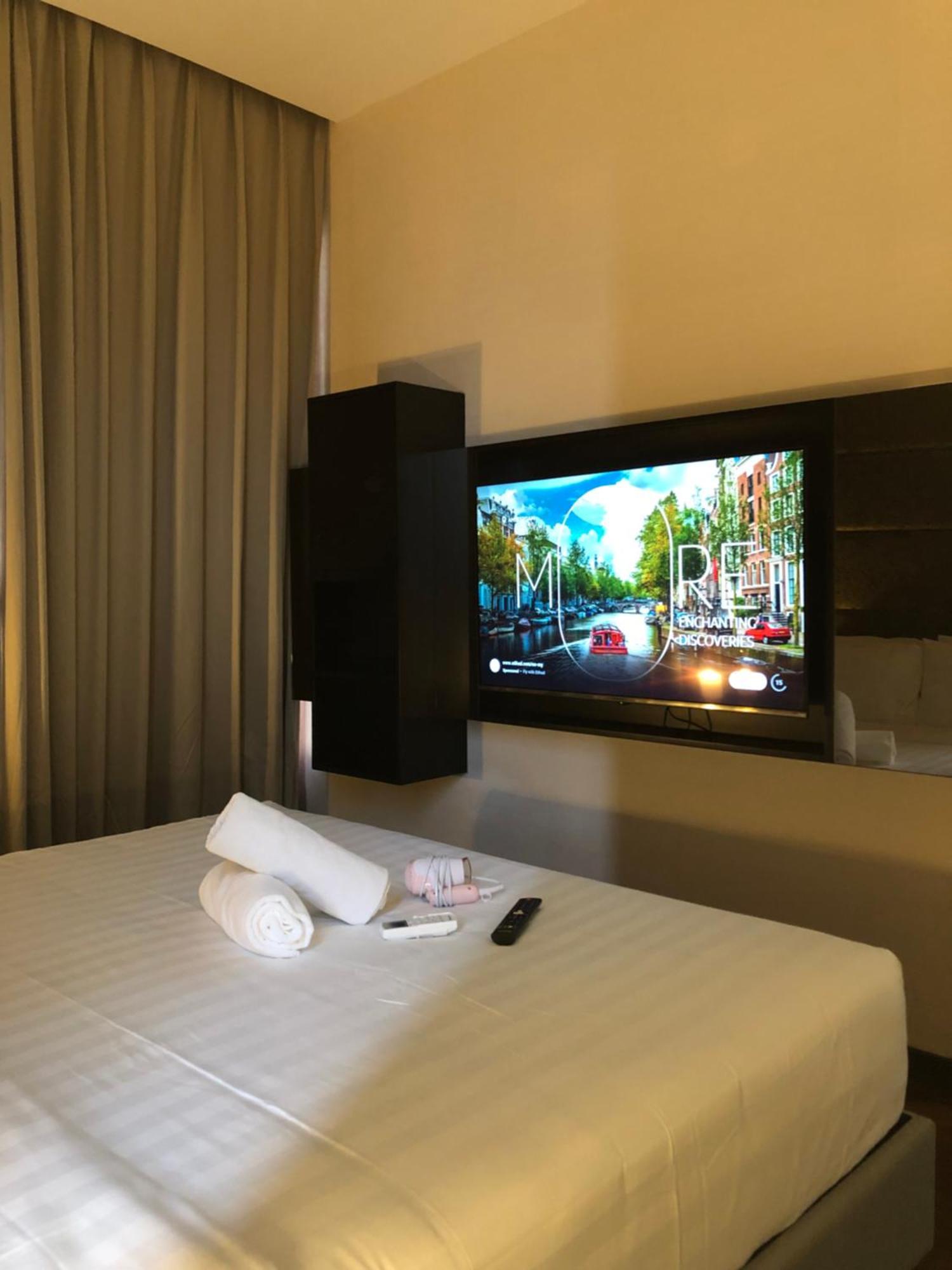 8 Kia Peng Suites Klcc By Luna Kuala Lumpur Ngoại thất bức ảnh